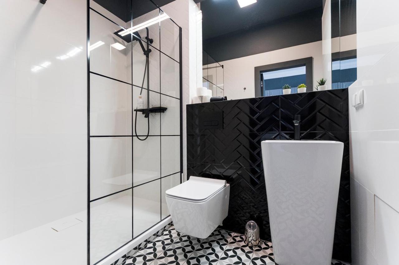 Apartament Centrum Superior Poznan Bagian luar foto