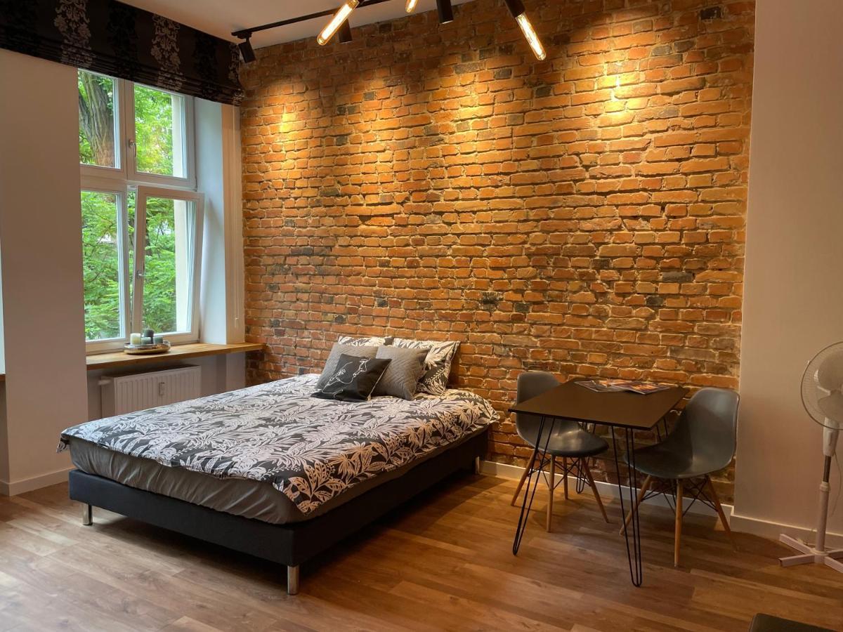 Apartament Centrum Superior Poznan Bagian luar foto
